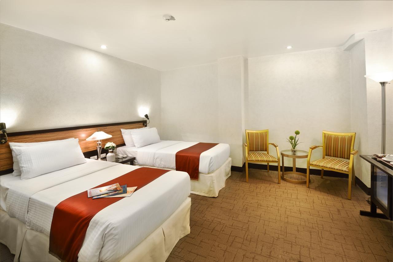 D Circle Hotel Manila Exterior photo