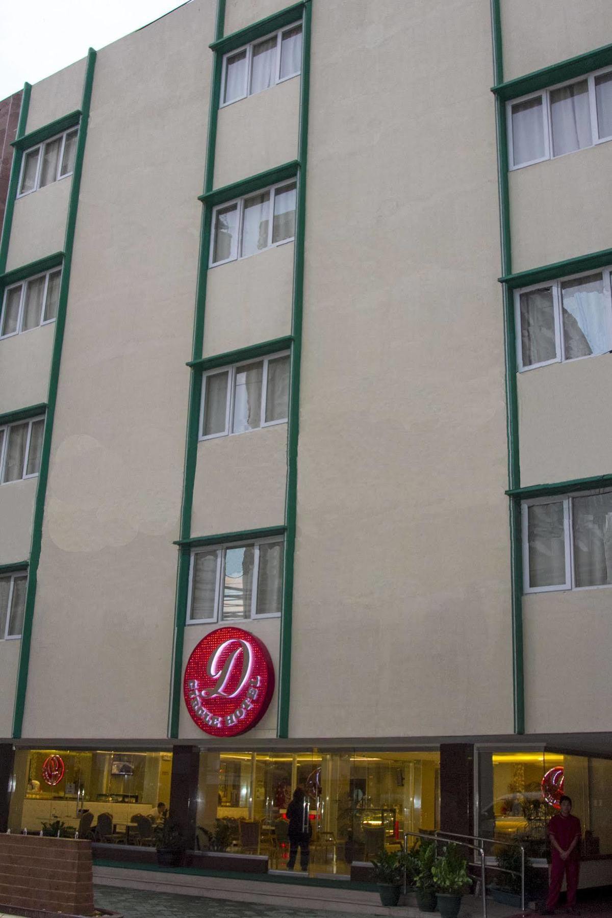D Circle Hotel Manila Exterior photo