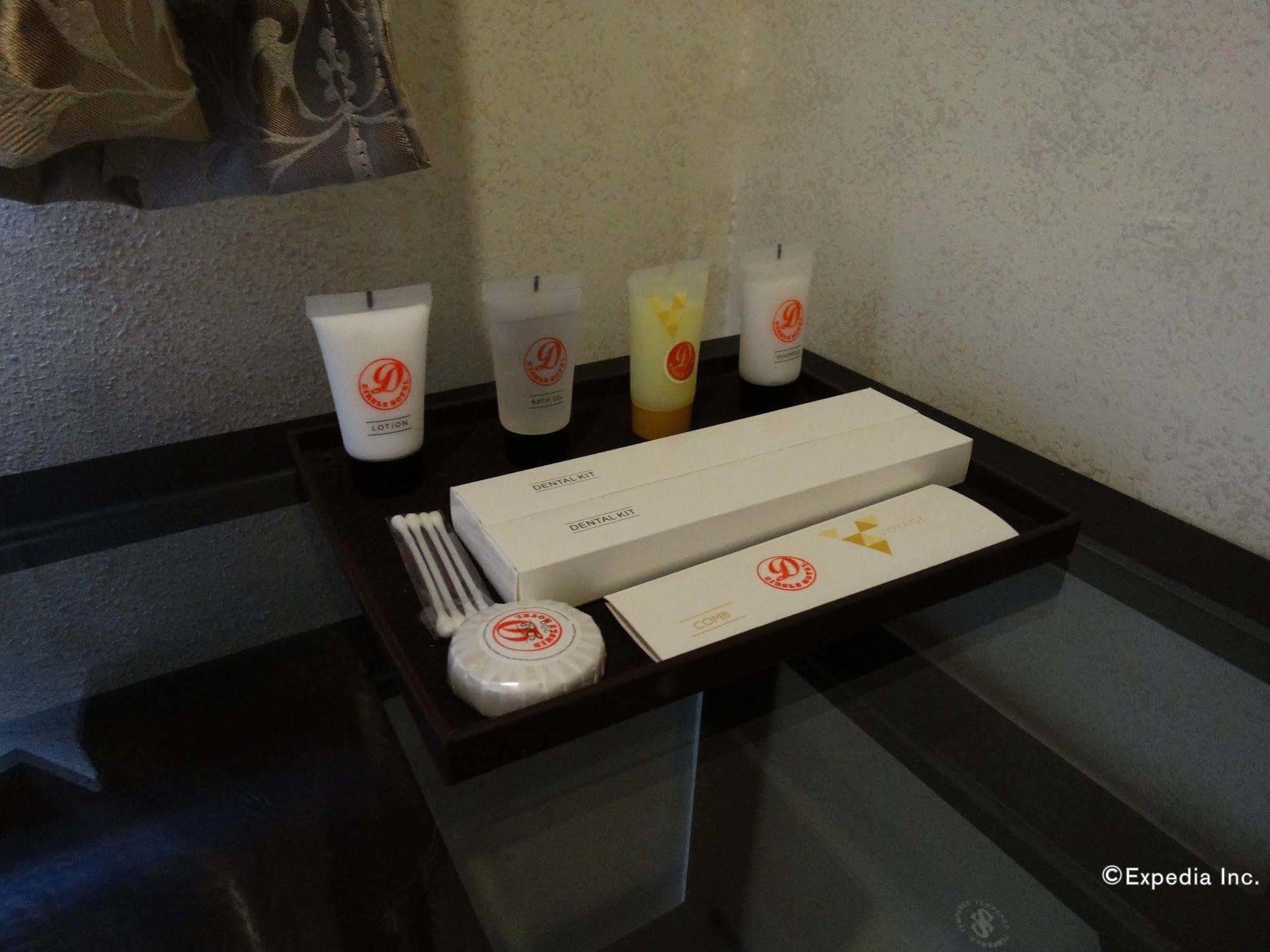 D Circle Hotel Manila Exterior photo