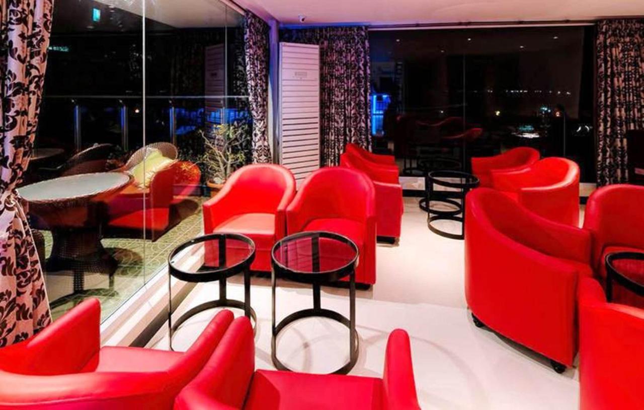 D Circle Hotel Manila Exterior photo